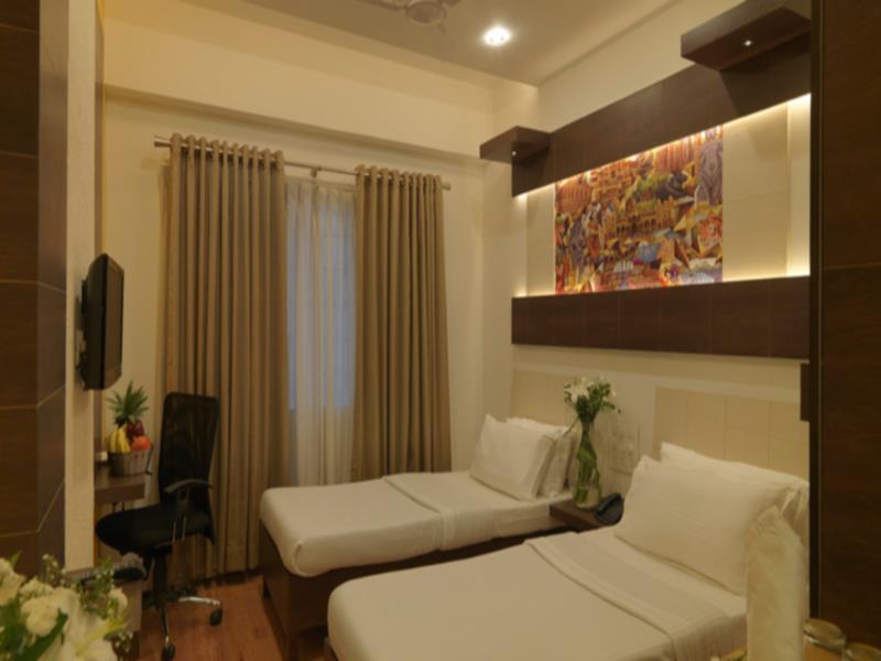 Hotel Deva Residency Бангалор Экстерьер фото